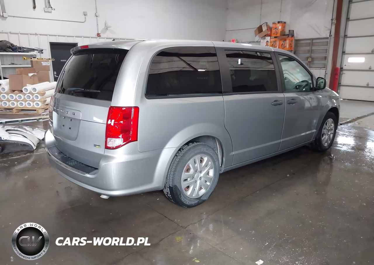 2019 Dodge Grand Caravan Se VIN:2C4RDGBG8KR659449 - 4