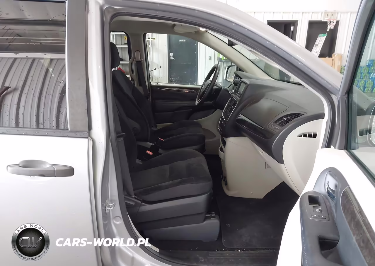 2019 Dodge Grand Caravan Se VIN:2C4RDGBG8KR659449 - 5
