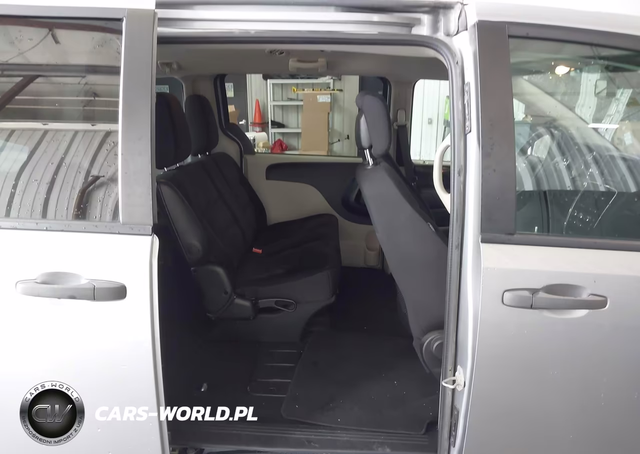 2019 Dodge Grand Caravan Se VIN:2C4RDGBG8KR659449 - 8