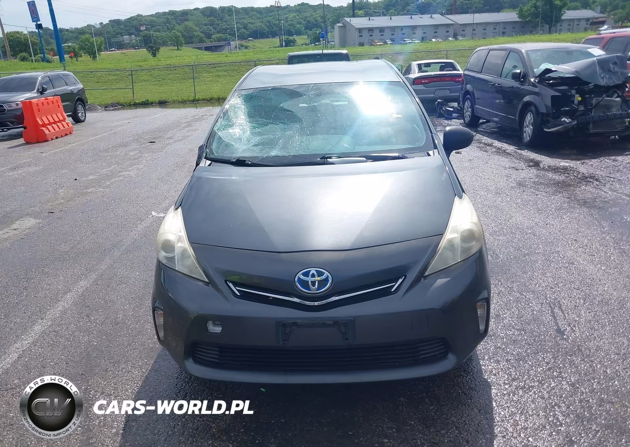 2013 Toyota Prius V Two VIN:JTDZN3EU5D3290083 - 12