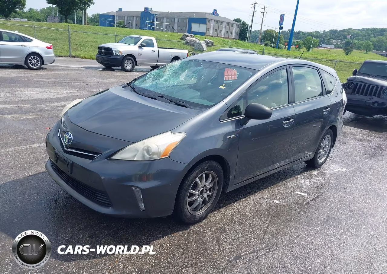 2013 Toyota Prius V Two VIN:JTDZN3EU5D3290083 - 2