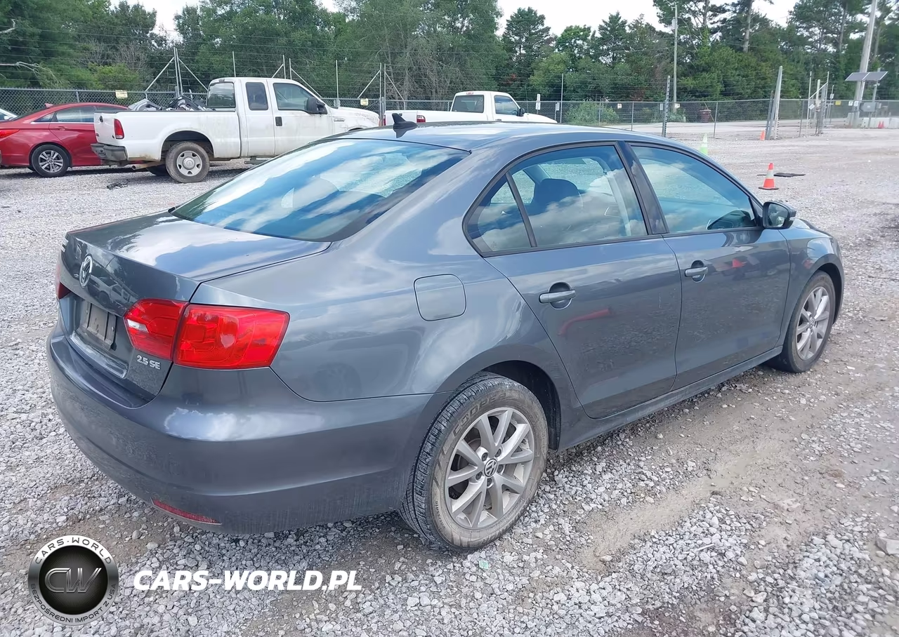 2012 Volkswagen Jetta 2.5L Se VIN:3VWDX7AJ7CM417062 - 4