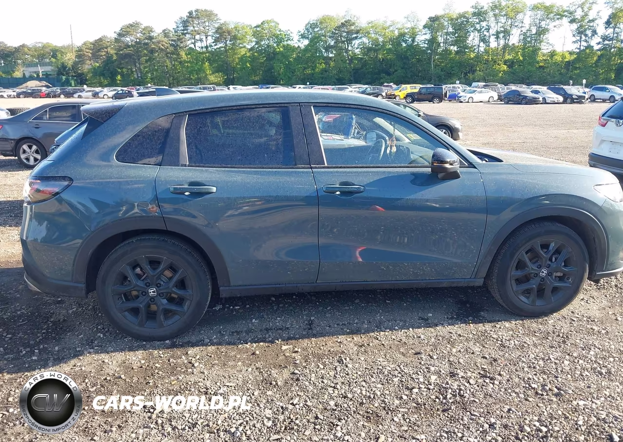 2025 Honda Hr-V Awd Sport VIN:3CZRZ2H5XSM746538 - 13
