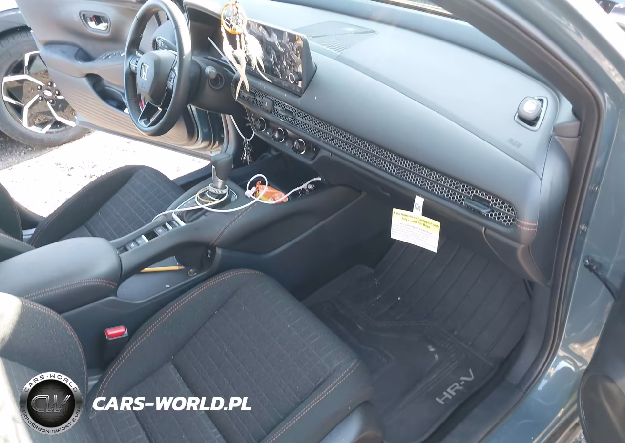 2025 Honda Hr-V Awd Sport VIN:3CZRZ2H5XSM746538 - 5