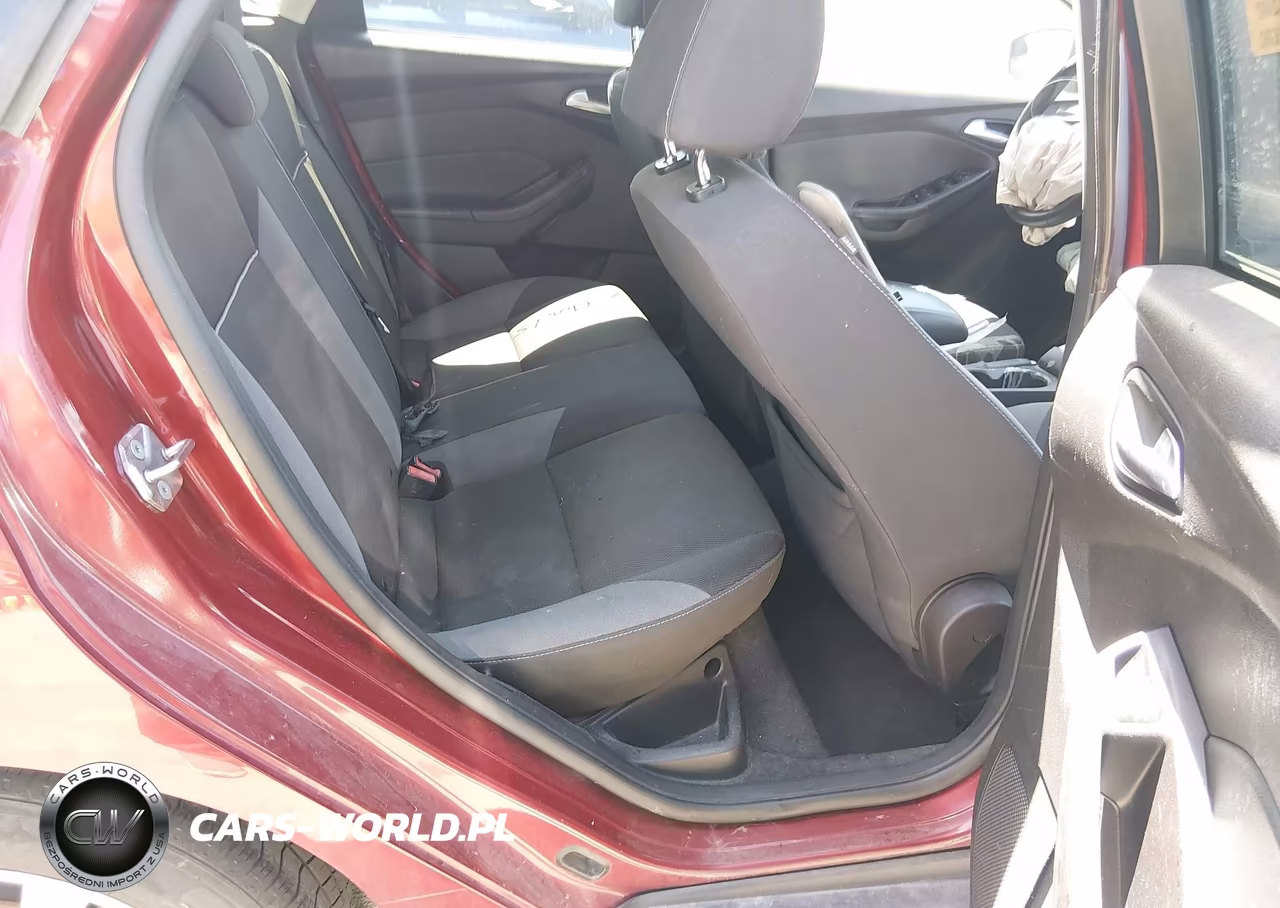 2013 Ford Focus Se VIN:1FADP3K28DL222244 - 8