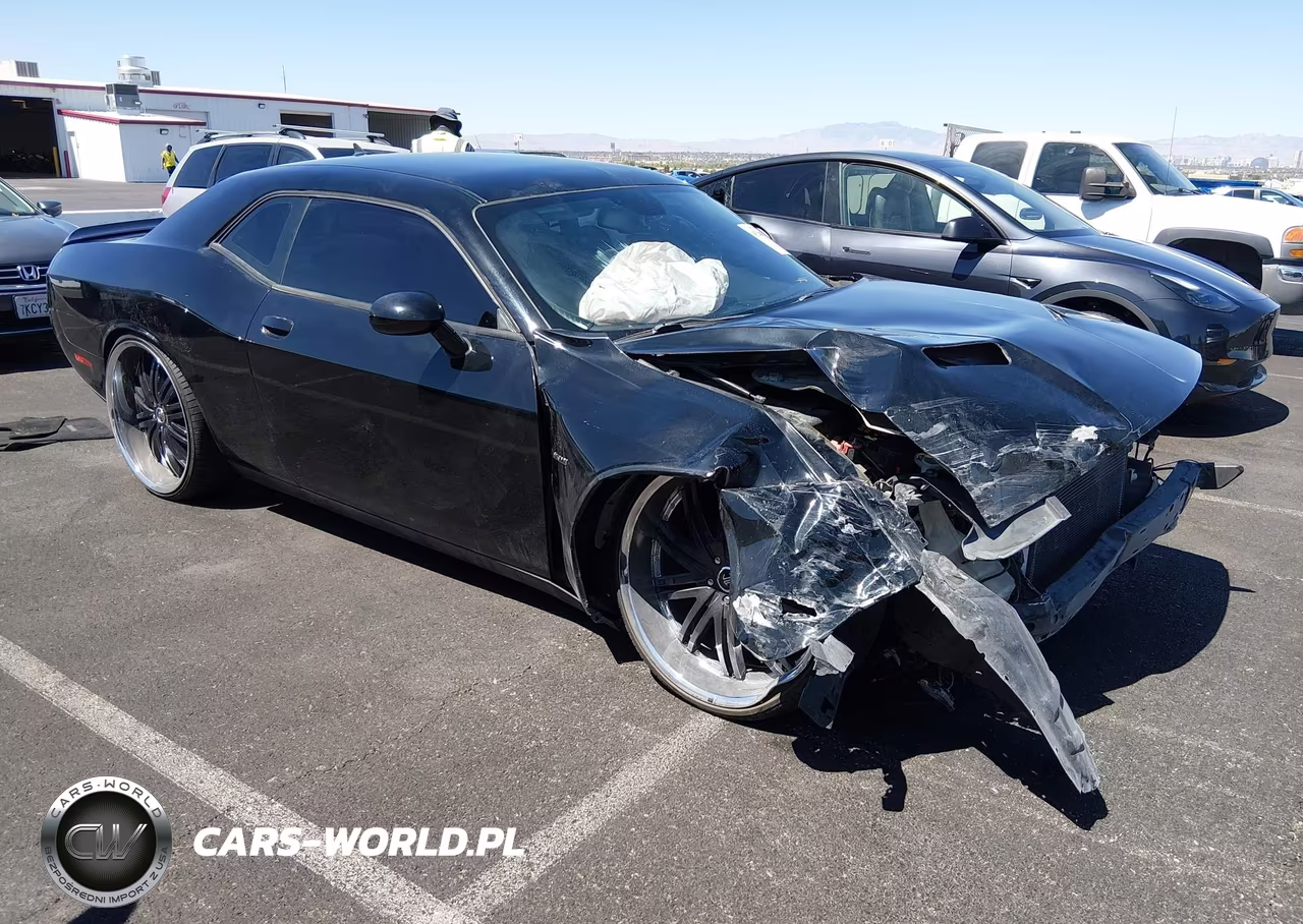 2015 Dodge Challenger R-T – zdjęcie 1 z 16