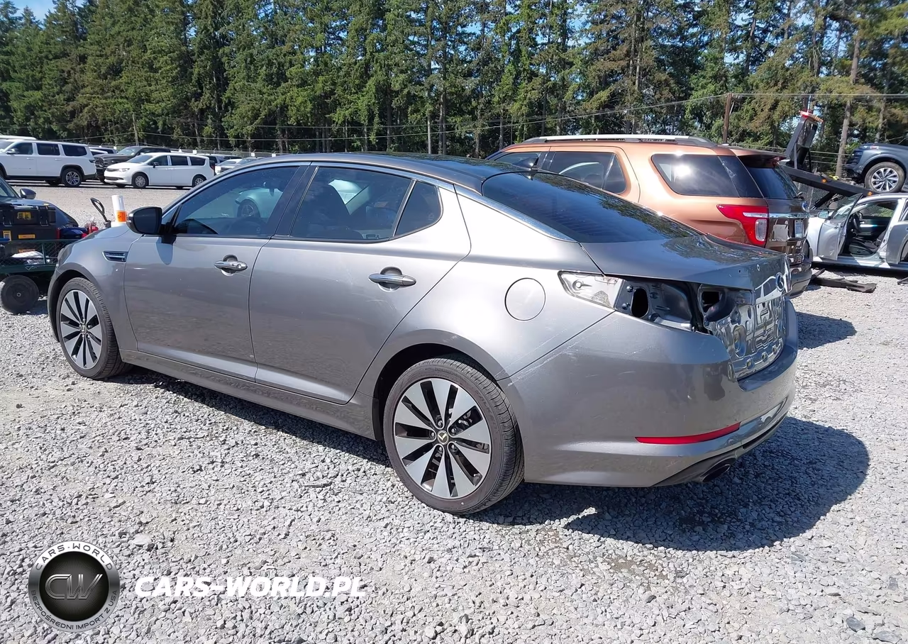 2012 Kia Optima Sx VIN:5XXGR4A67CG001664 - 3