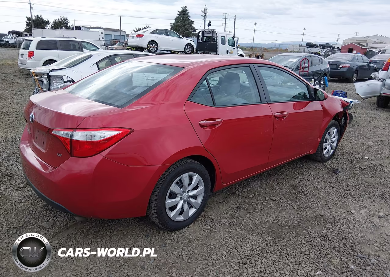 2015 Toyota Corolla Le VIN:2T1BURHE2FC426790 - 4