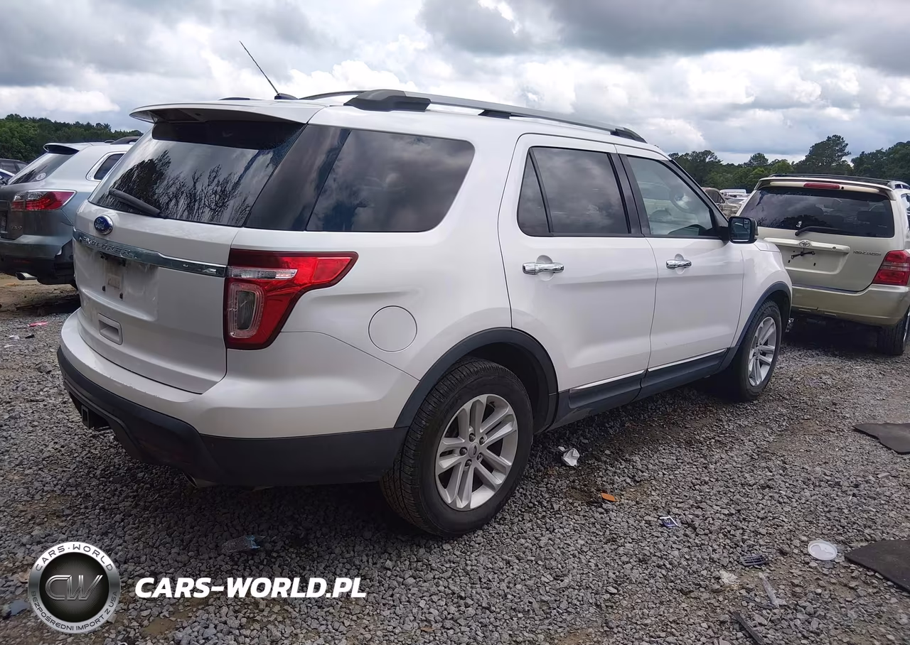 2011 Ford Explorer Xlt VIN:1FMHK7D84BGA78616 - 4