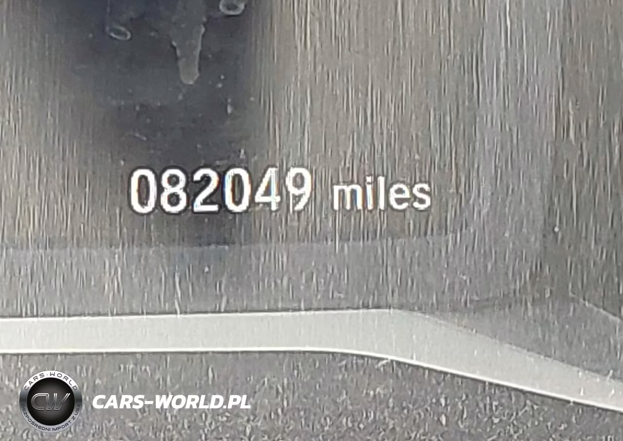 2019 Honda Pilot Touring VIN:5FNYF6H63KB090388 - 16
