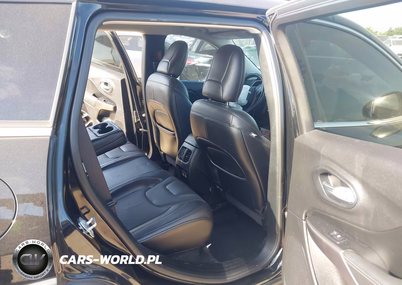 2021 Jeep Cherokee Latitude Lux Fwd VIN:1C4PJLMX8MD134936 - 8