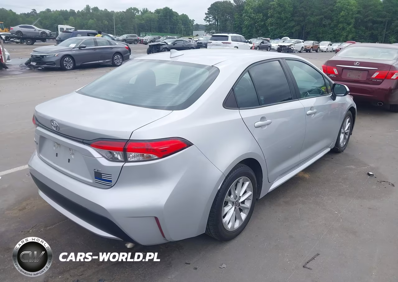2020 Toyota Corolla Le VIN:5YFHPRAE0LP011099 - 4