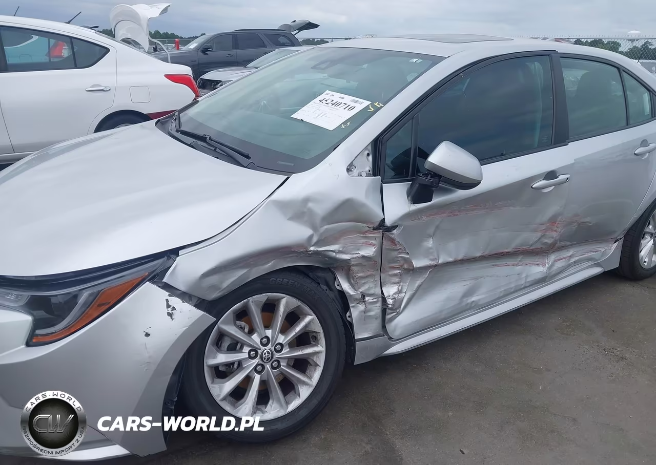 2020 Toyota Corolla Le VIN:5YFHPRAE0LP011099 - 6
