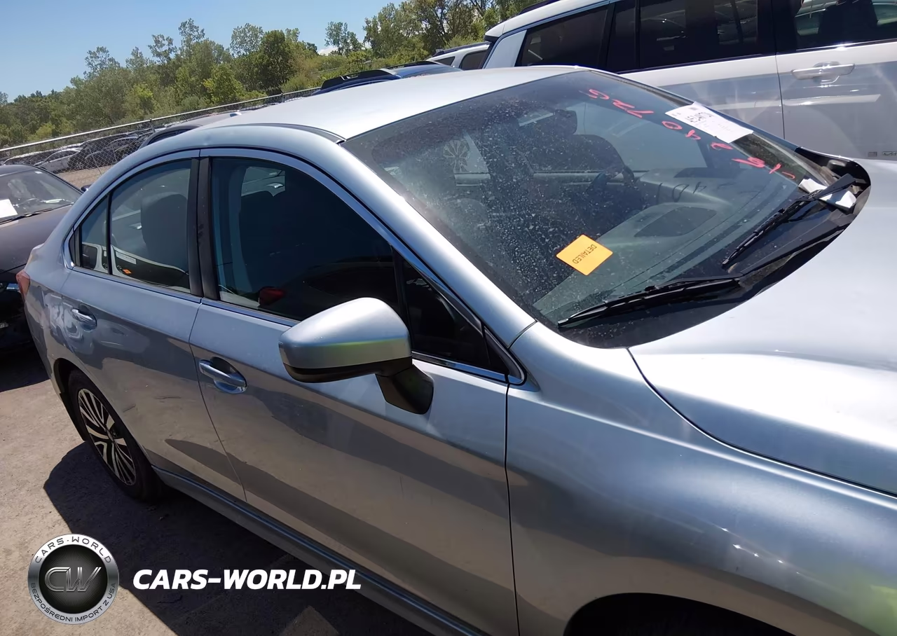 2018 Subaru Legacy 2.5I Premium VIN:4S3BNAC62J3003904 - 13