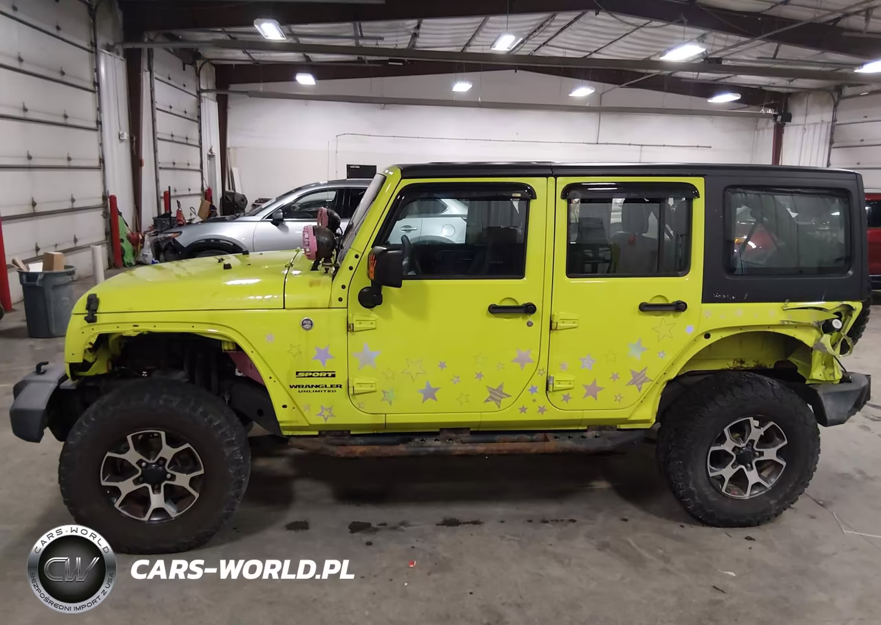 2016 Jeep Wrangler Unlimited Sport VIN:1C4BJWDG5GL311383 - 6
