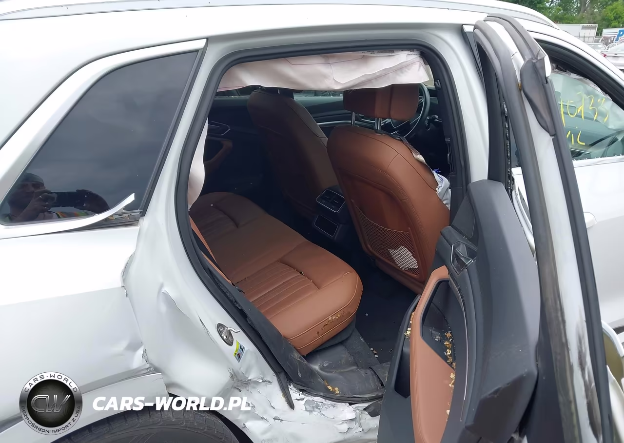 2021 Audi E-Tron Premium Quattro VIN:WA1AAAGE1MB003034 - 8