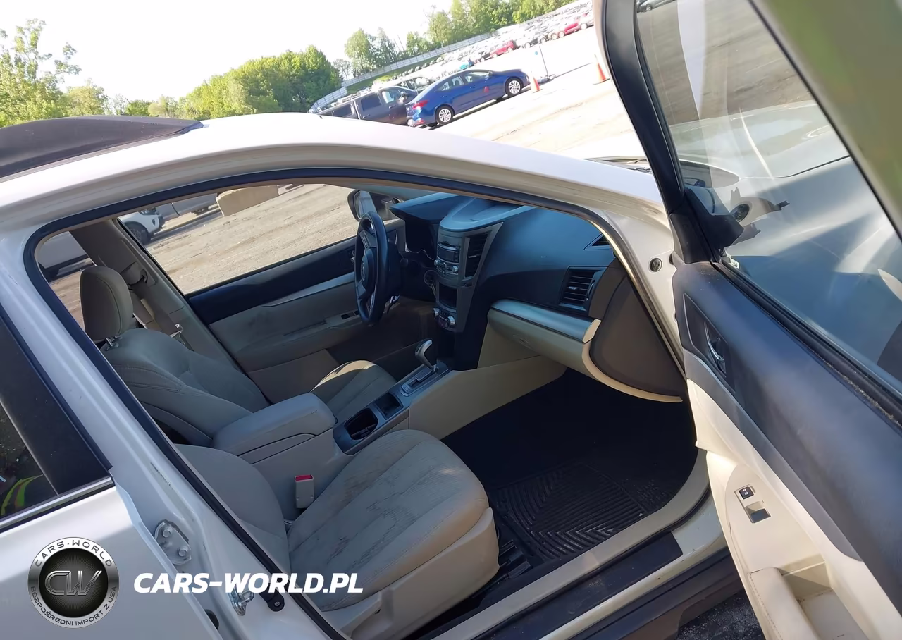 2010 Subaru Outback 2.5I VIN:4S4BRCAC5A3314019 - 5
