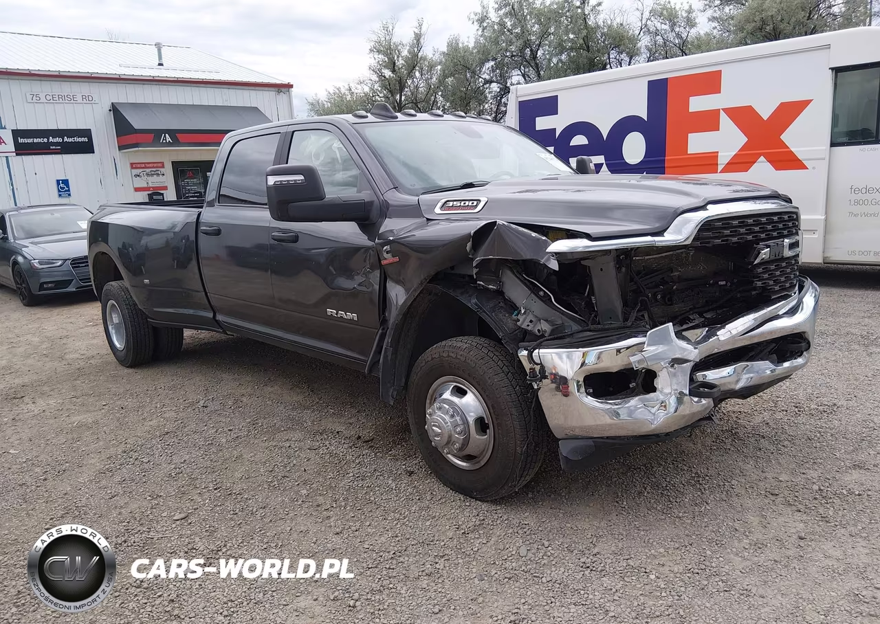 2024 Ram 3500 Big Horn 4X4 8' Box – zdjęcie 1 z 15