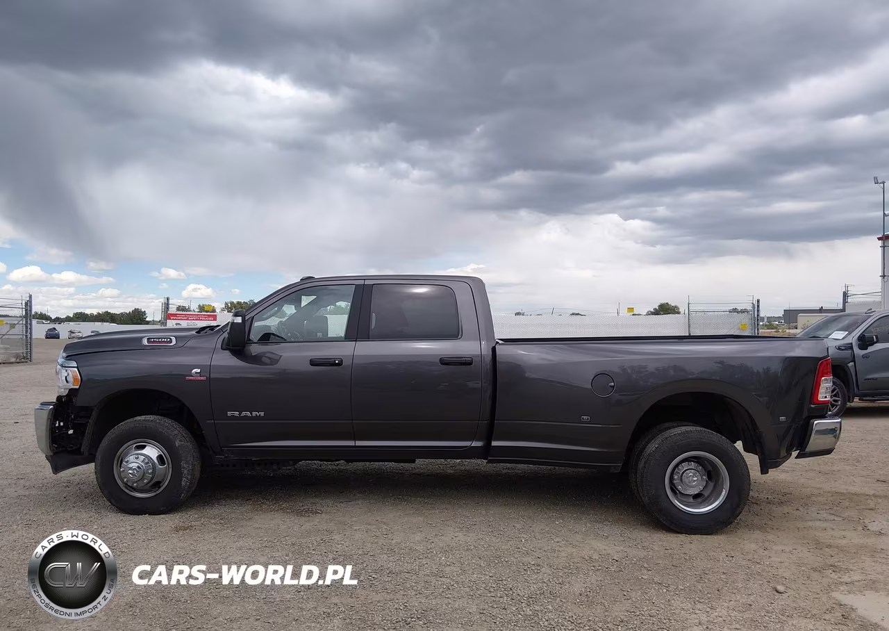 2024 Ram 3500 Big Horn 4X4 8' Box VIN:3C63RRHL0RG128678 - 14