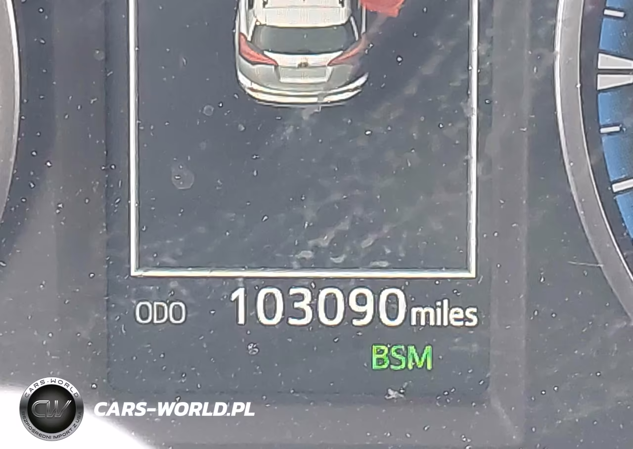 2018 Toyota Rav4 Xle VIN:2T3RFREV3JW733607 - 15