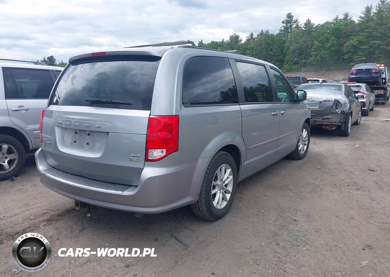 2015 Dodge Grand Caravan Sxt VIN:2C4RDGCG6FR564389 - 4