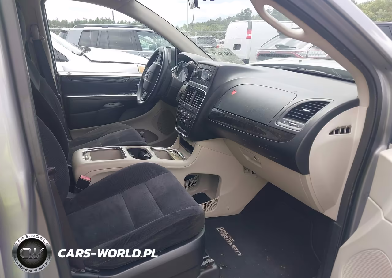 2015 Dodge Grand Caravan Sxt VIN:2C4RDGCG6FR564389 - 5