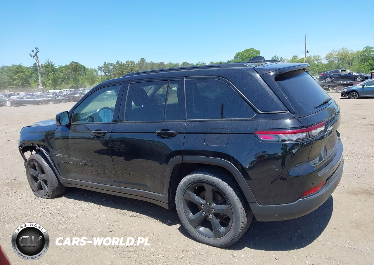 2023 Jeep Grand Cherokee Limited 4X4 VIN:1C4RJHBG6PC520516 - 14