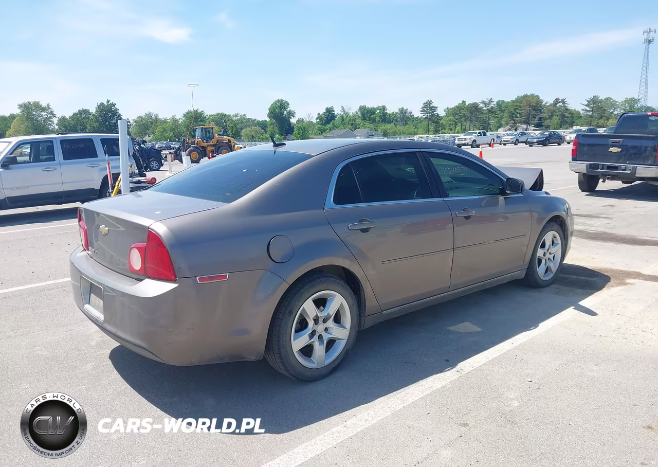 2010 Chevrolet Malibu Lt VIN:1G1ZC5EB4AF153168 - 4