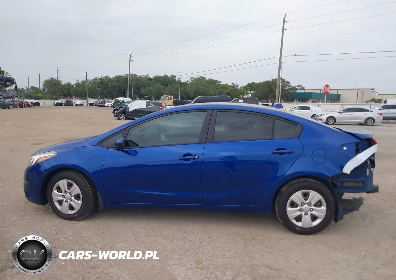 2017 Kia Forte Lx VIN:3KPFL4A78HE078100 - 15