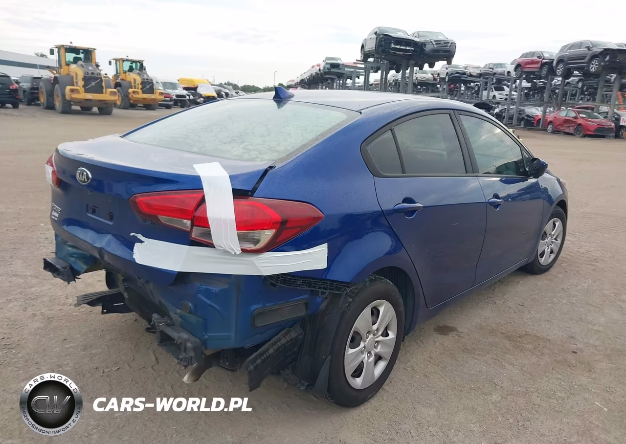 2017 Kia Forte Lx VIN:3KPFL4A78HE078100 - 4
