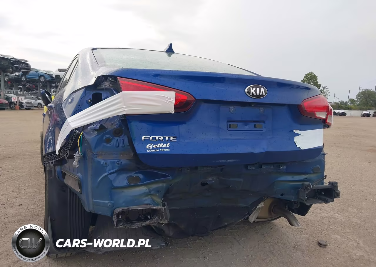 2017 Kia Forte Lx VIN:3KPFL4A78HE078100 - 6