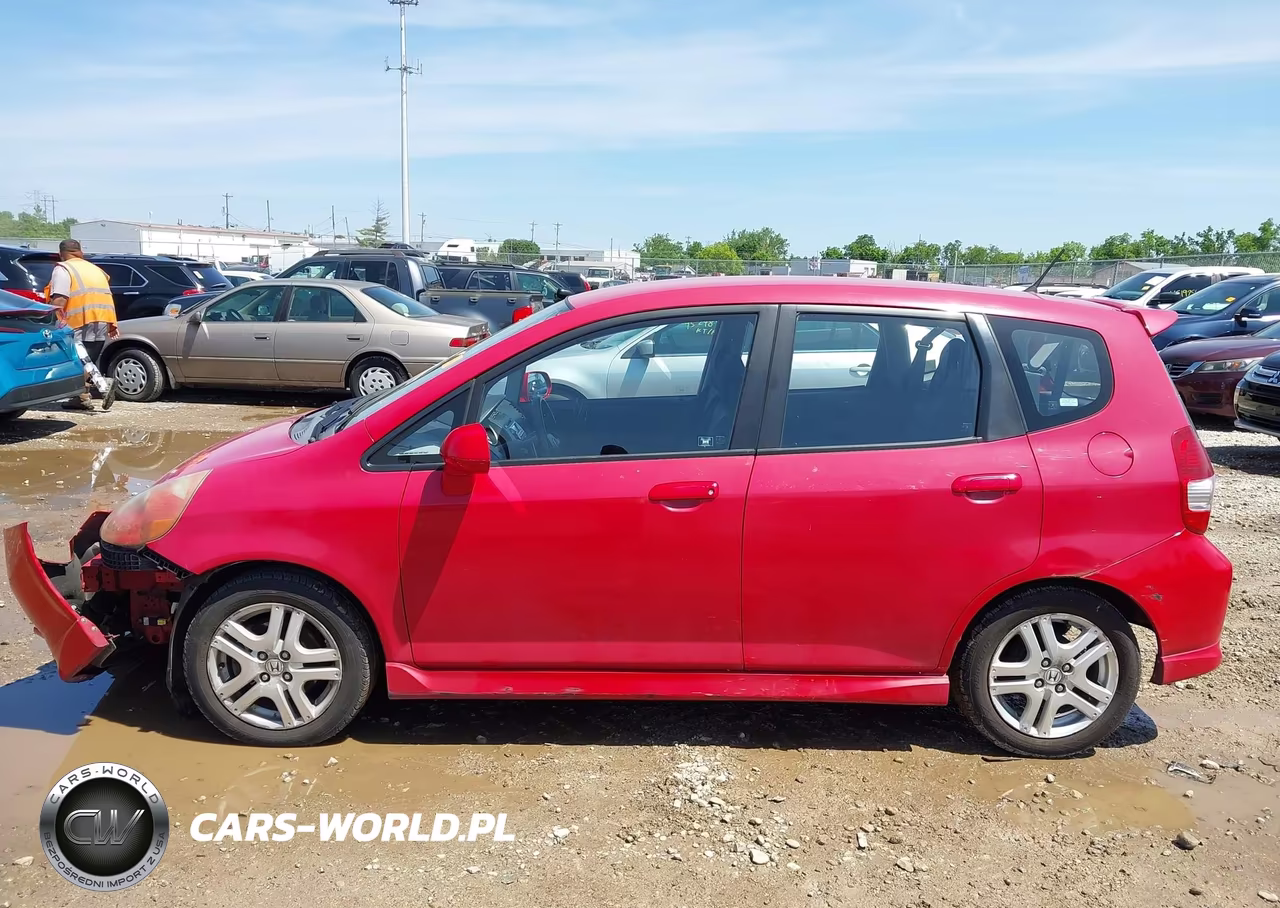 2007 Honda Fit Sport VIN:JHMGD38637S017983 - 14