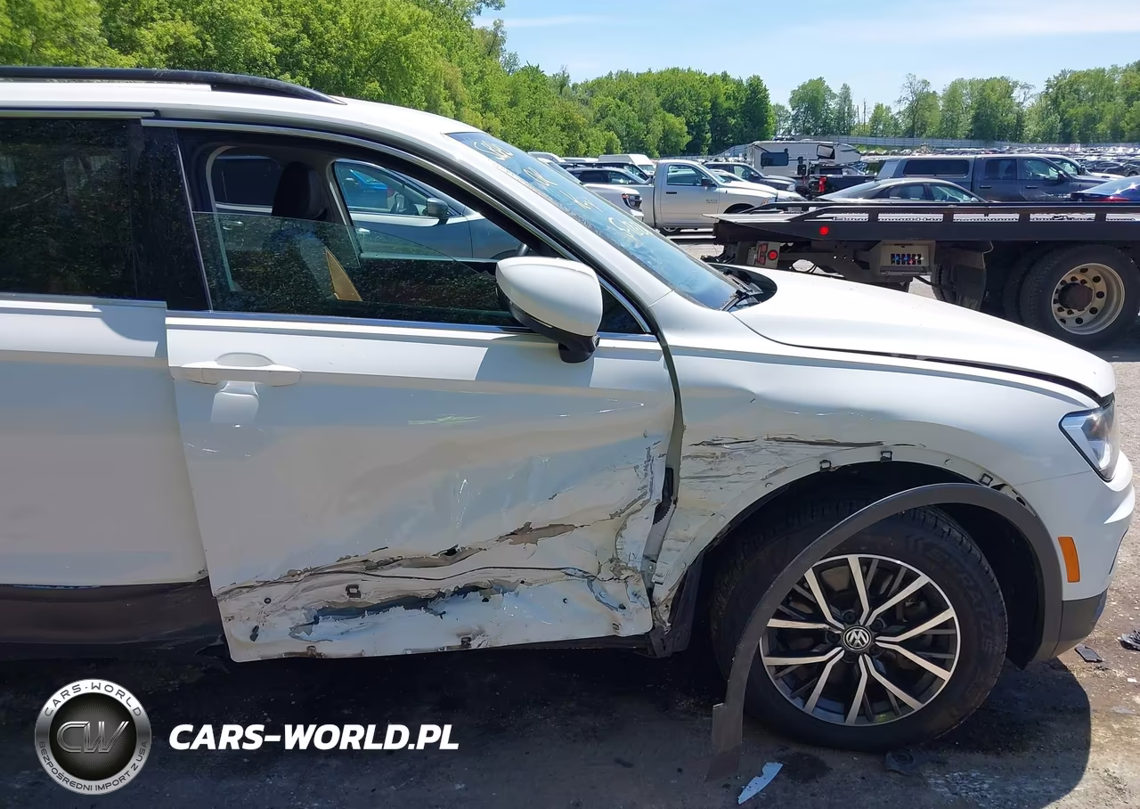 2019 Volkswagen Tiguan 2.0T Se-2.0T Sel-2.0T Sel R-Line-2.0T Sel R-Line Black VIN:3VV2B7AX6KM176964 - 17