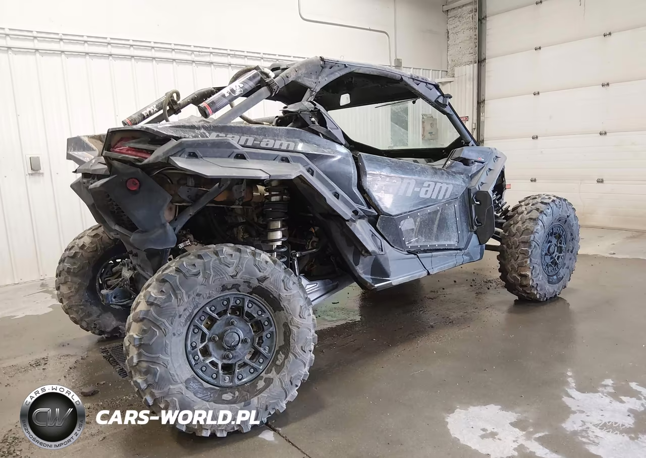 2022 Can-Am Maverick X3 X Rs Turbo Rr VIN:3JBVXAV29NE000582 - 4
