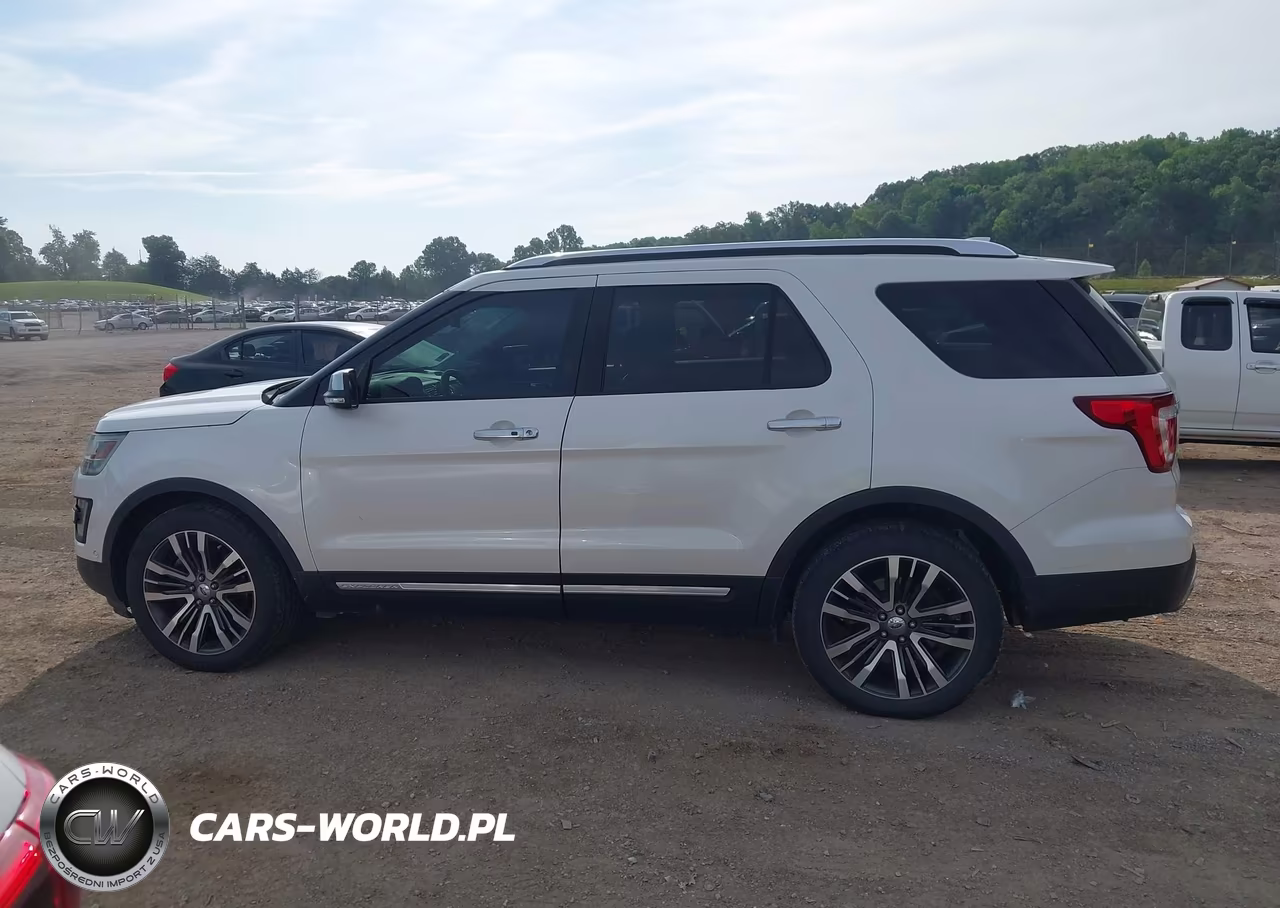 2016 Ford Explorer Platinum VIN:1FM5K8HT8GGB39092 - 15