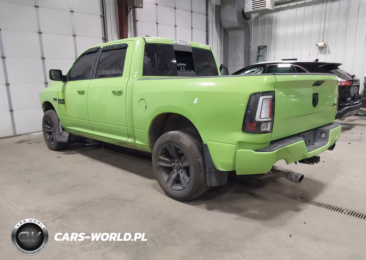 2017 Ram 1500 Sport VIN:1C6RR7MT6HS769930 - 3