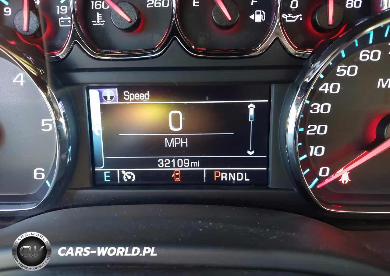 2018 Chevrolet Tahoe Ls VIN:1GNSKAEC7JR358261 - 17