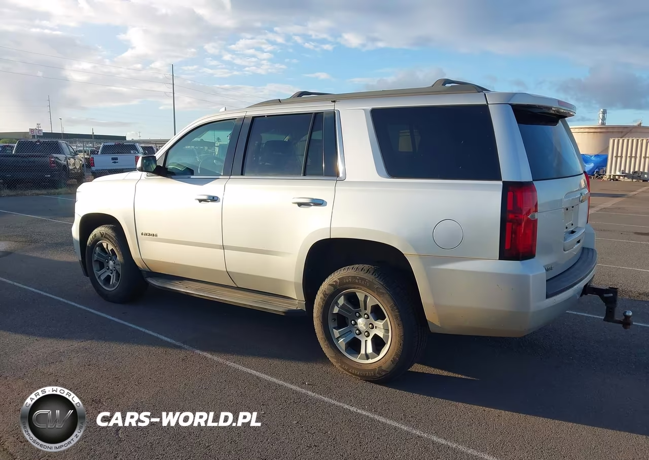 2018 Chevrolet Tahoe Ls VIN:1GNSKAEC7JR358261 - 3