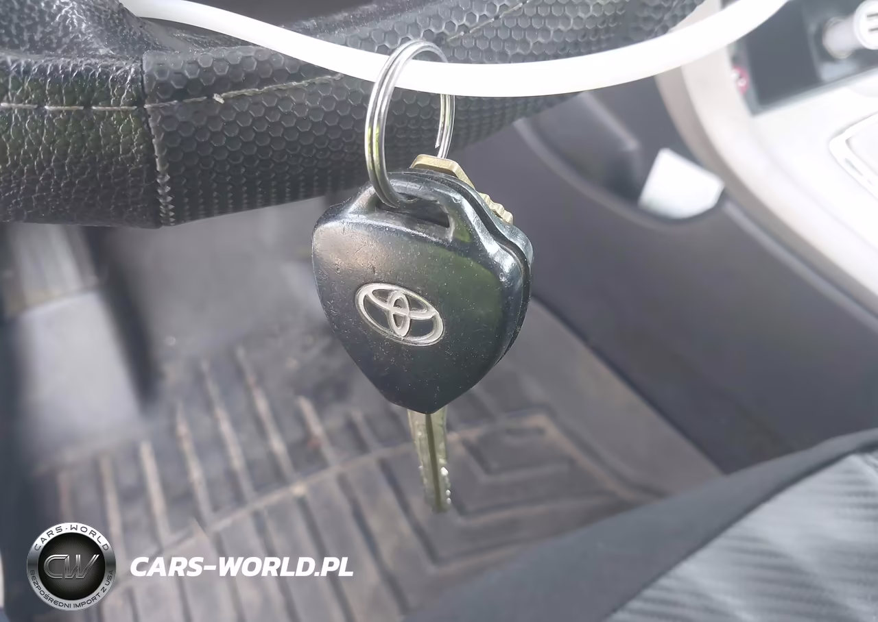 2010 Toyota Corolla S VIN:2T1BU4EE3AC465758 - 11