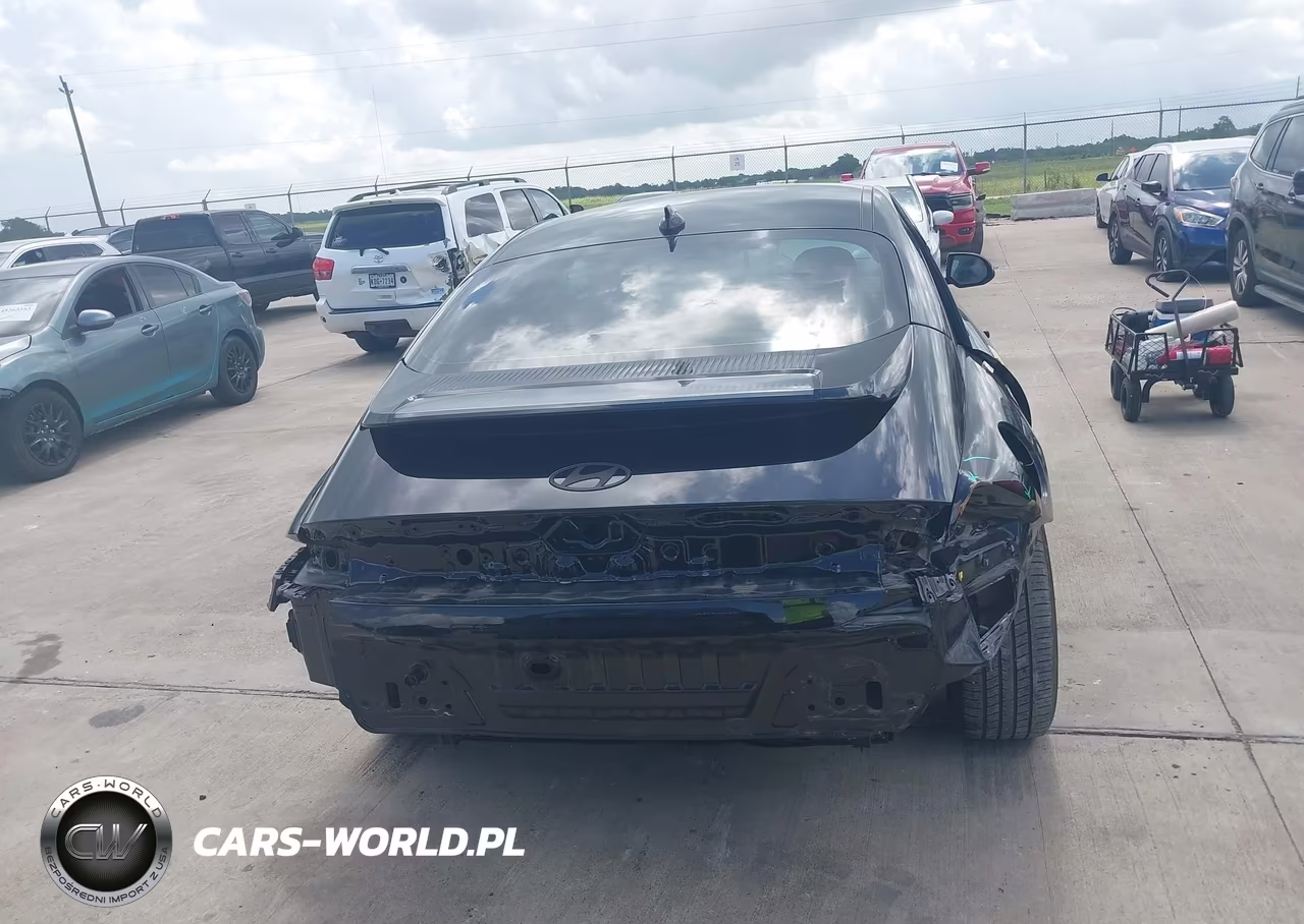 2023 Hyundai Ioniq 6 Sel VIN:KMHM34AA7PA026683 - 16