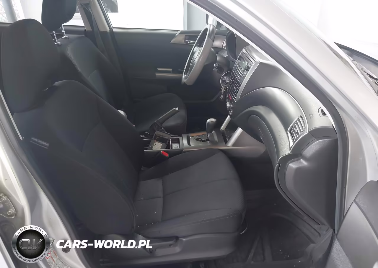2011 Subaru Forester 2.5X Premium VIN:JF2SHBDC8BH730939 - 5