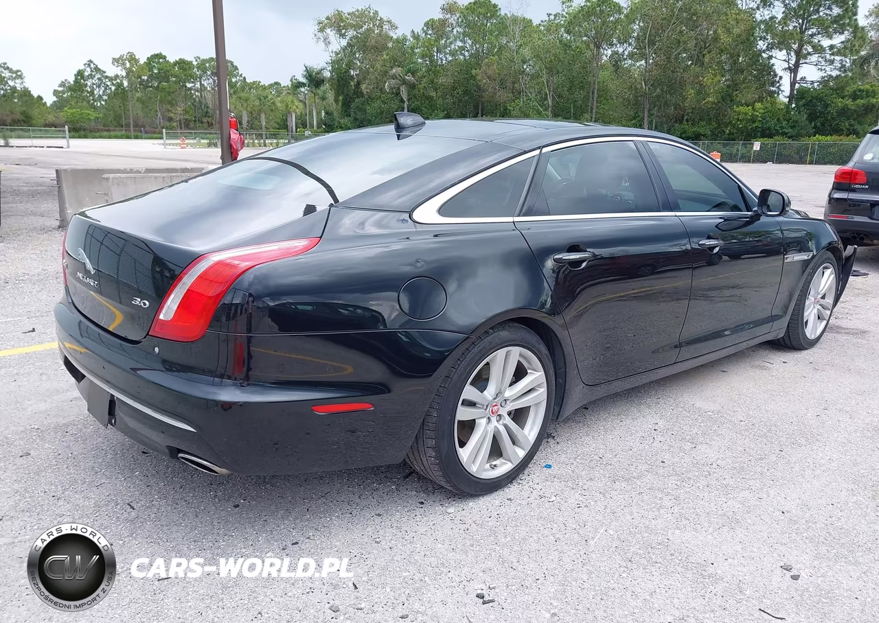2016 Jaguar Xj Xjl Portfolio VIN:SAJWA2G73G8W02720 - 4