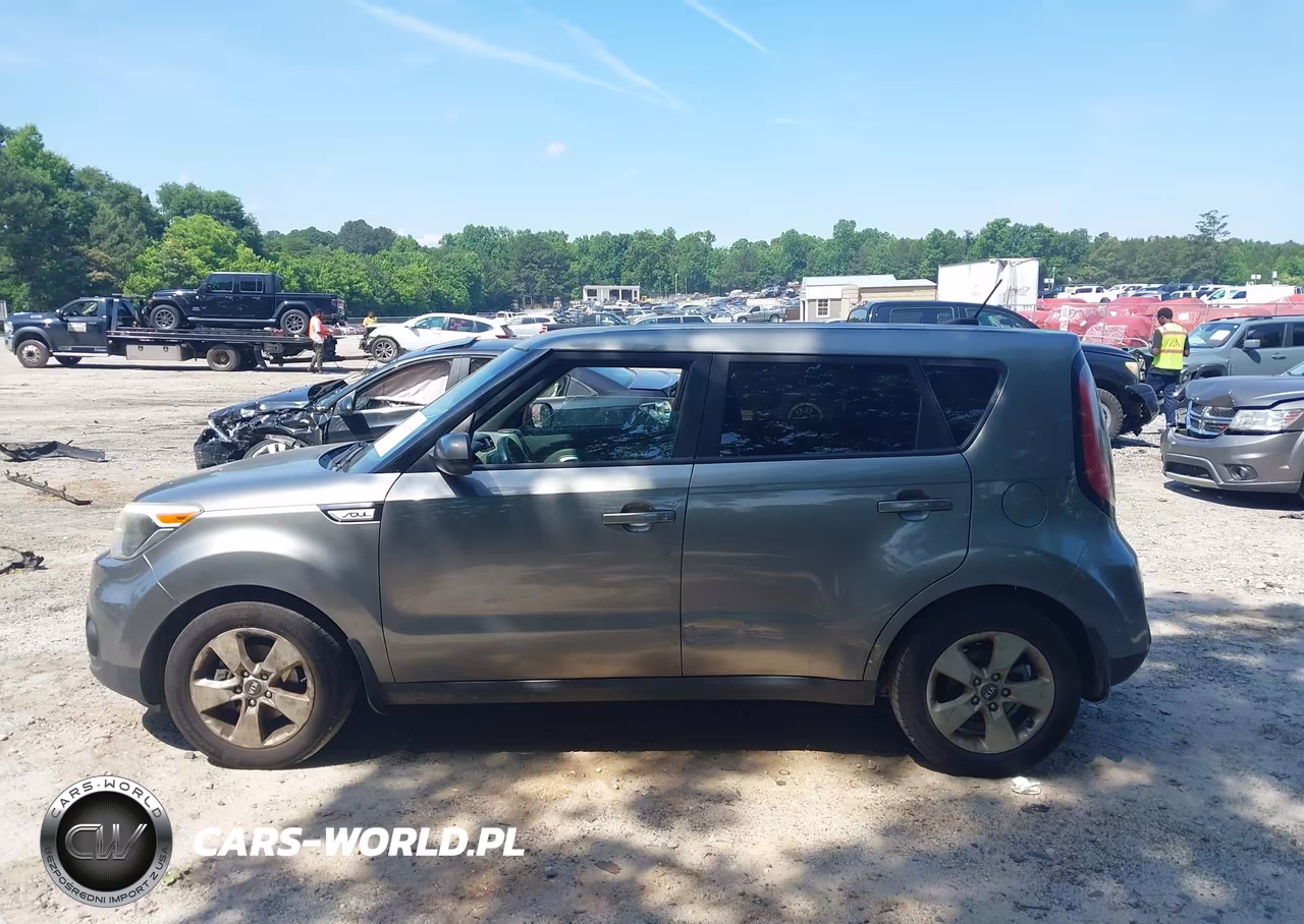 2018 Kia Soul VIN:KNDJN2A26J7523257 - 14