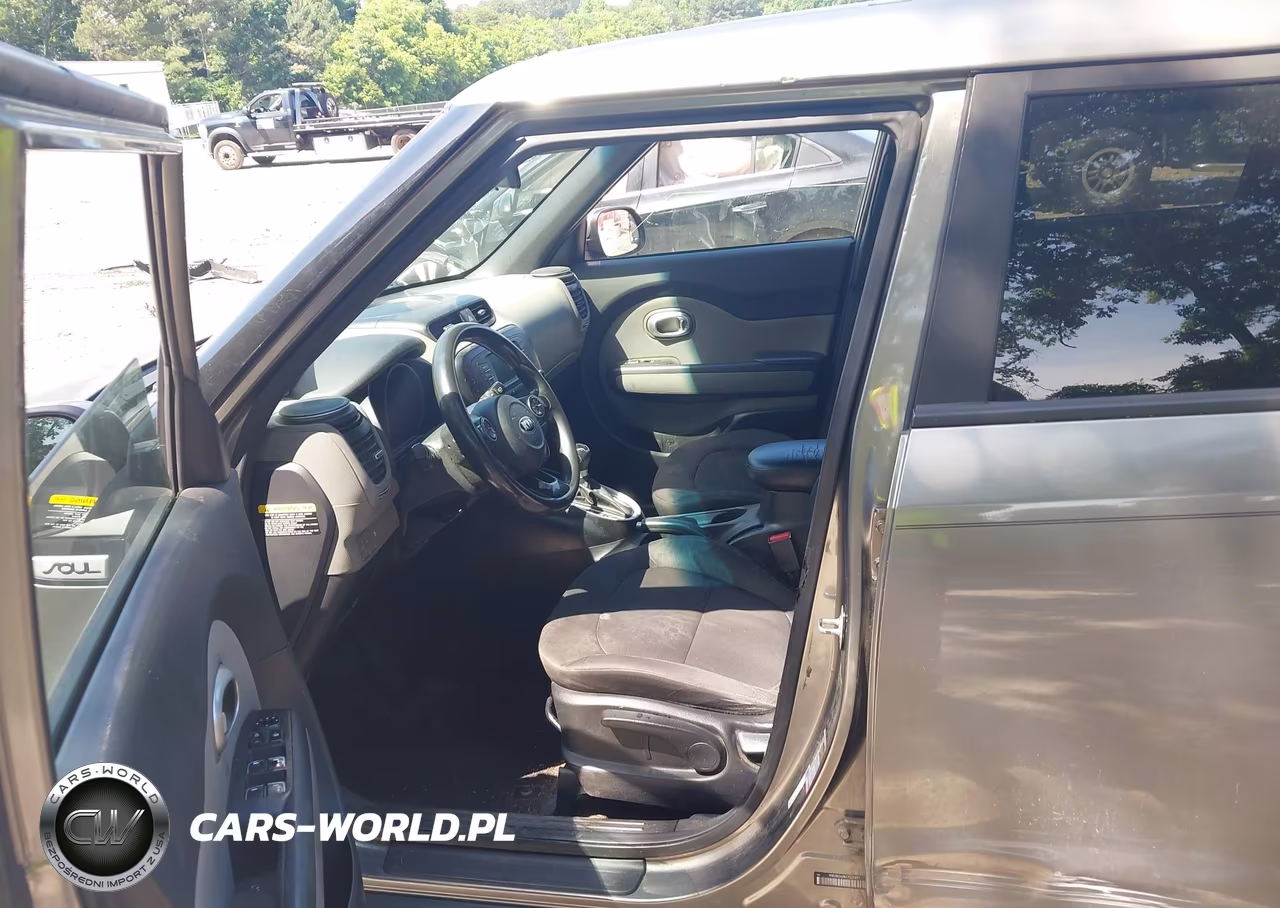 2018 Kia Soul VIN:KNDJN2A26J7523257 - 5