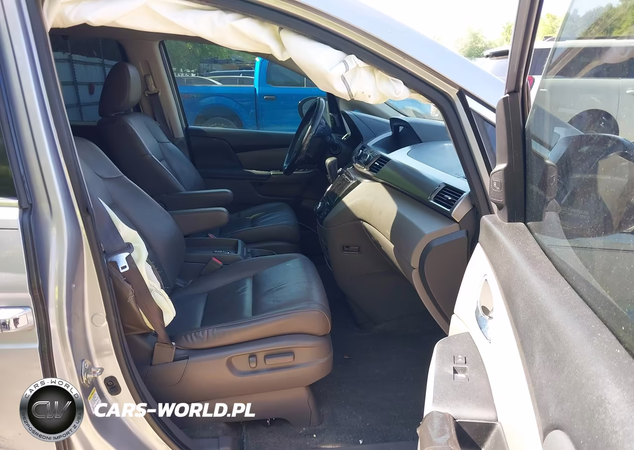 2016 Honda Odyssey Touring-Touring Elite VIN:5FNRL5H93GB155197 - 5