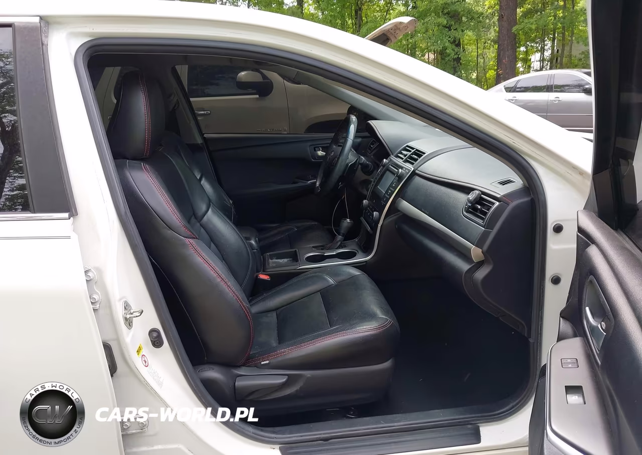 2017 Toyota Camry Se VIN:4T1BF1FKXHU306077 - 5