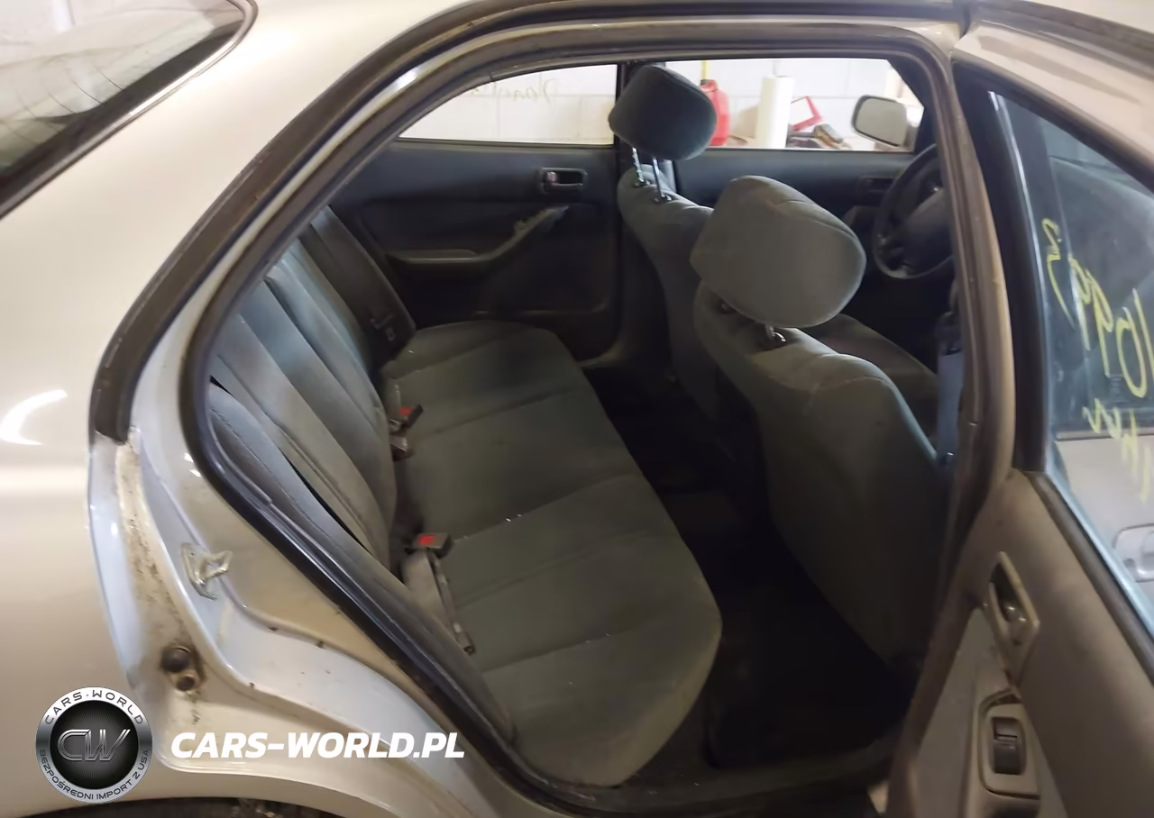 1992 Toyota Camry Le VIN:4T1VK12E6NU025978 - 8