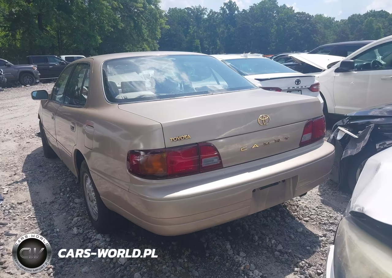 1996 Toyota Camry Dx-Le-Xle VIN:4T1BG12K2TU792153 - 3