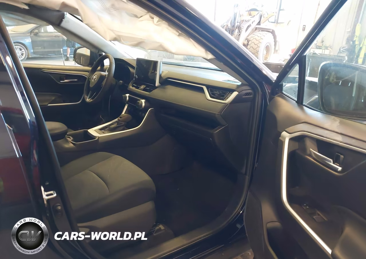 2024 Toyota Rav4 Xle VIN:2T3P1RFV0RW460688 - 5