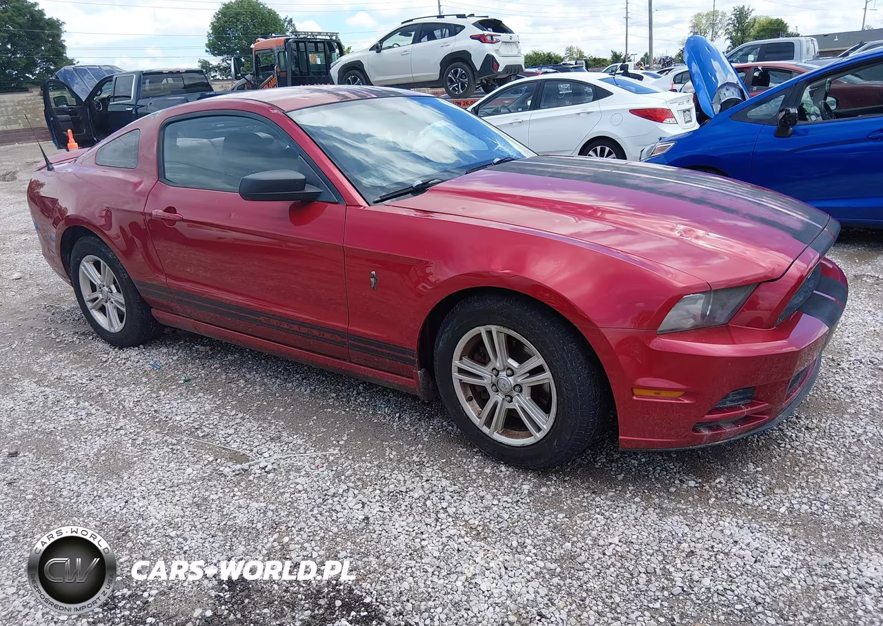 2013 Ford Mustang V6